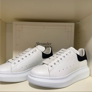 Alexander McQueen White Leather Oversized Sneakers with Black Heel Patch